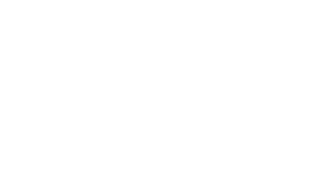 Wir waren wandern mit Freunden aus der Schweiz in 'unserem' schnen Sauerland. Ihr Original Kommentar vor dem hier fotografisch festgehaltenen majesttischen Gebirgsmassiv: "Richtige Berge habt ihr hier zwar nicht, aber in jedem Fall eine Menge Humor... :-)"